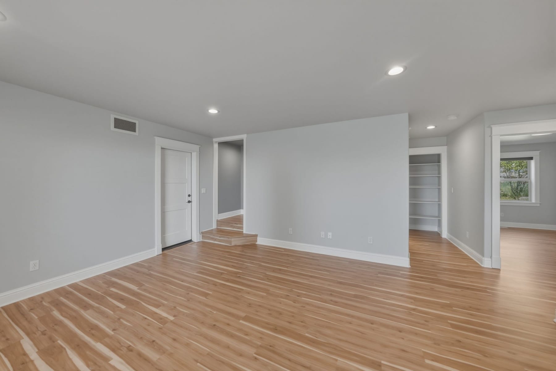  2409 NW Hillpine Court Bend, OR 97703 - 物件實景