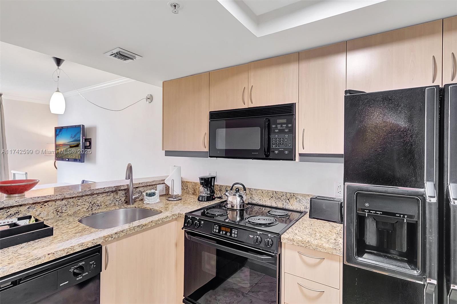 Miami, Florida, 33133, United States, 1 Bedroom Bedrooms, ,1 BathroomBathrooms,Residential,For Sale,1705108
