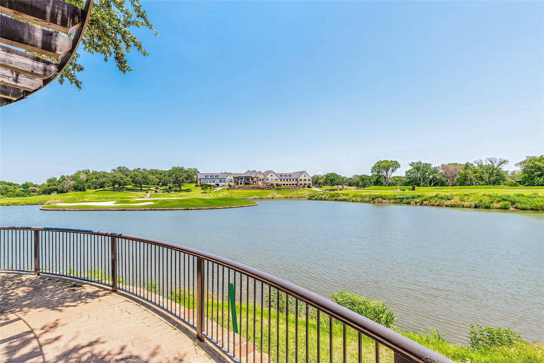 Southlake, Texas, 76092, United States, 3 Bedrooms Bedrooms, ,3 BathroomsBathrooms,Residential,For Sale,1841615