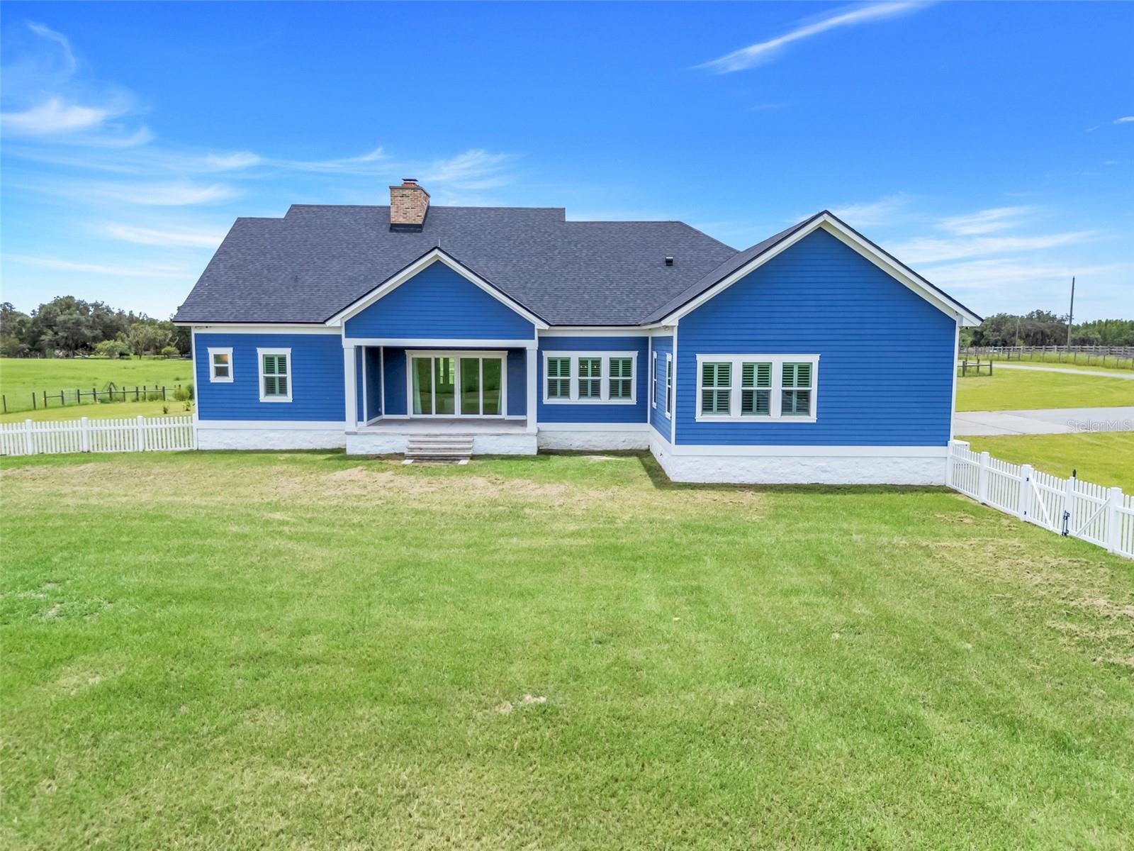 GROVELAND, Florida, 34736, United States, 4 Bedrooms Bedrooms, ,5 BathroomsBathrooms,Residential,For Sale,1792752