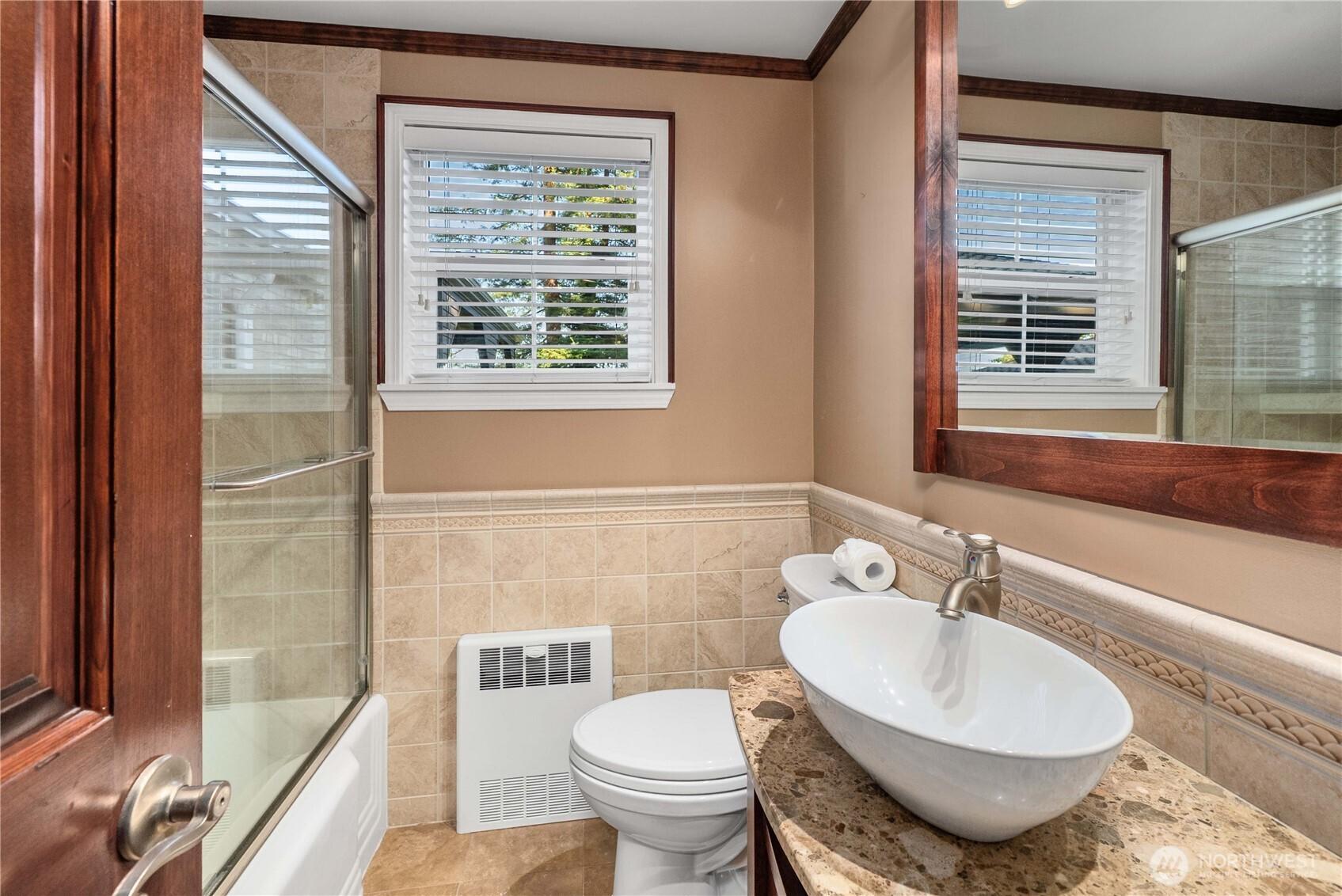 EDGEWOOD, Washington, 98372, United States, 3 Bedrooms Bedrooms, ,3 BathroomsBathrooms,Residential,For Sale,1950997