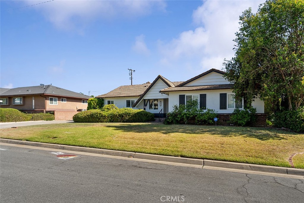 Covina, California, 91723, United States, 3 Bedrooms Bedrooms, ,1 BathroomBathrooms,Residential,For Sale,1905623
