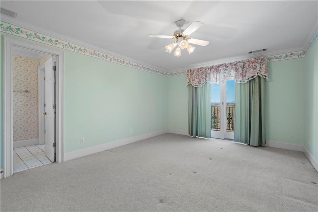 Gainesville, Georgia, 30506, United States, 5 Bedrooms Bedrooms, ,5 BathroomsBathrooms,Residential,For Sale,1996488