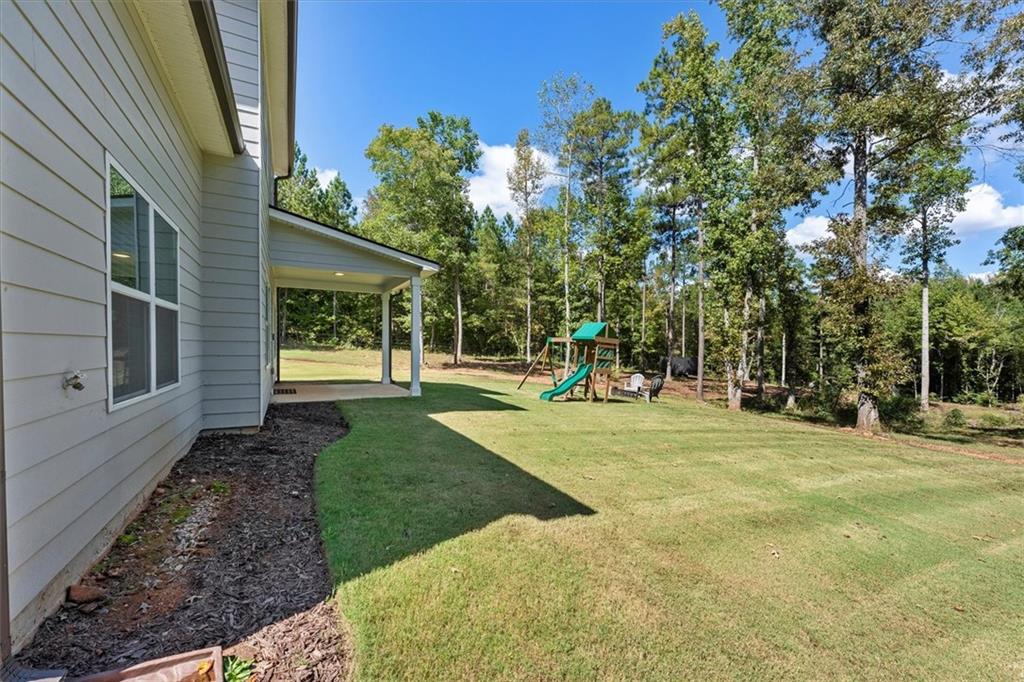 Hampton, Georgia, 30228, United States, 5 Bedrooms Bedrooms, ,4 BathroomsBathrooms,Residential,For Sale,1956814