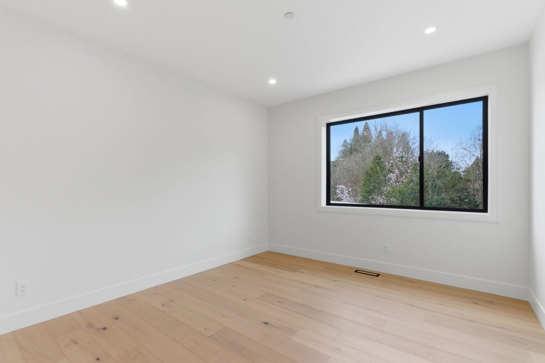  6233 SW HAMILTON WAY Portland, OR 97221 - 物件實景