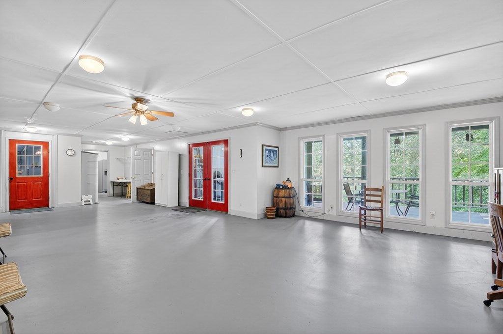 Talking Rock, Georgia, 30175, United States, 5 Bedrooms Bedrooms, ,4 BathroomsBathrooms,Residential,For Sale,1848832