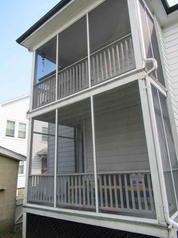 Salem, Massachusetts, 01970, United States, 4 Bedrooms Bedrooms, ,2 BathroomsBathrooms,Residential,For Sale,1846004