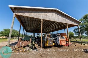 Okeechobee, Florida, 34972, United States, ,Residential,For Sale,1780804