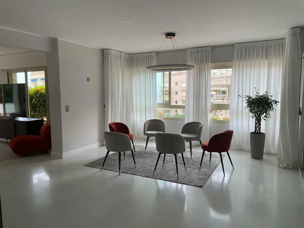 Monaco, 98000, MC, 3 Bedrooms Bedrooms, ,3 BathroomsBathrooms,Residential,For Sale,1610755