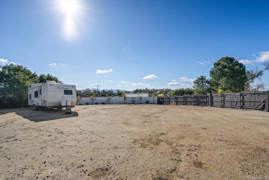 Alpine, California, 91901, United States, 4 Bedrooms Bedrooms, ,4 BathroomsBathrooms,Residential,For Sale,1905868