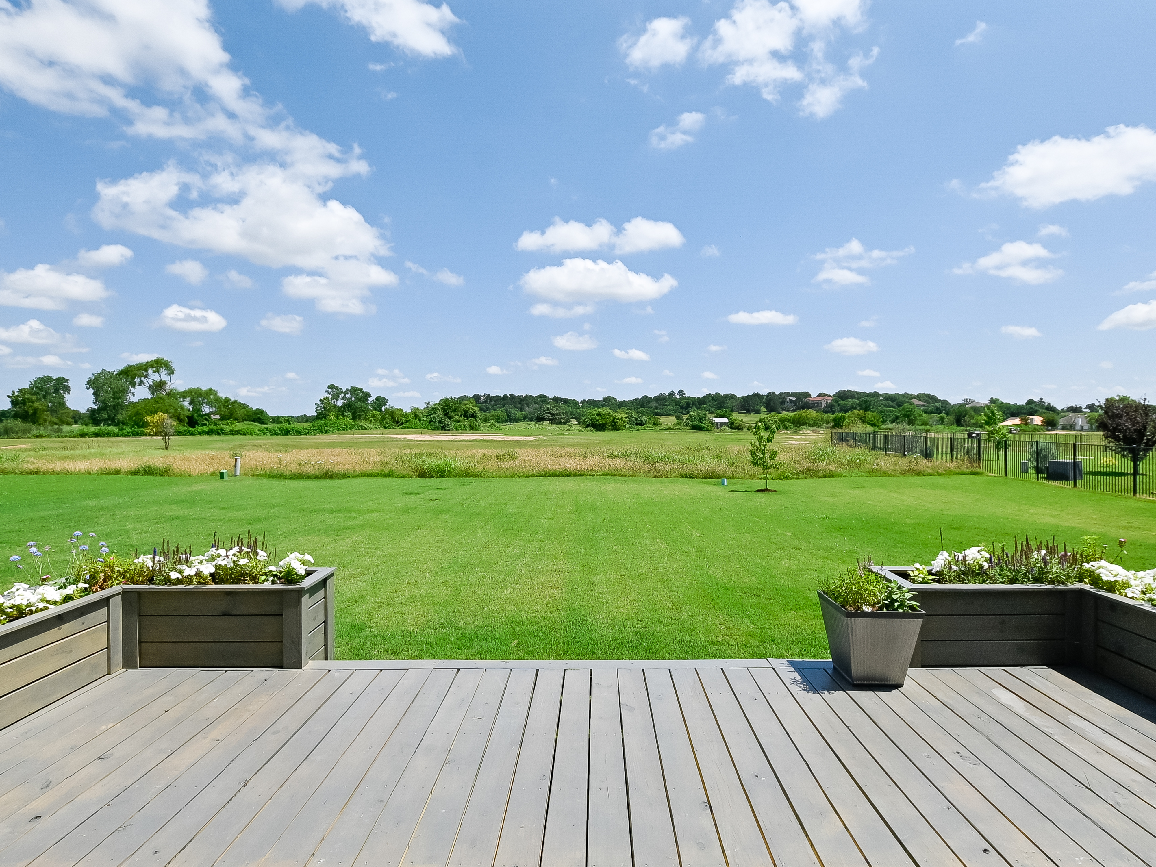  Enjoy Golf Course Living - 物件實景