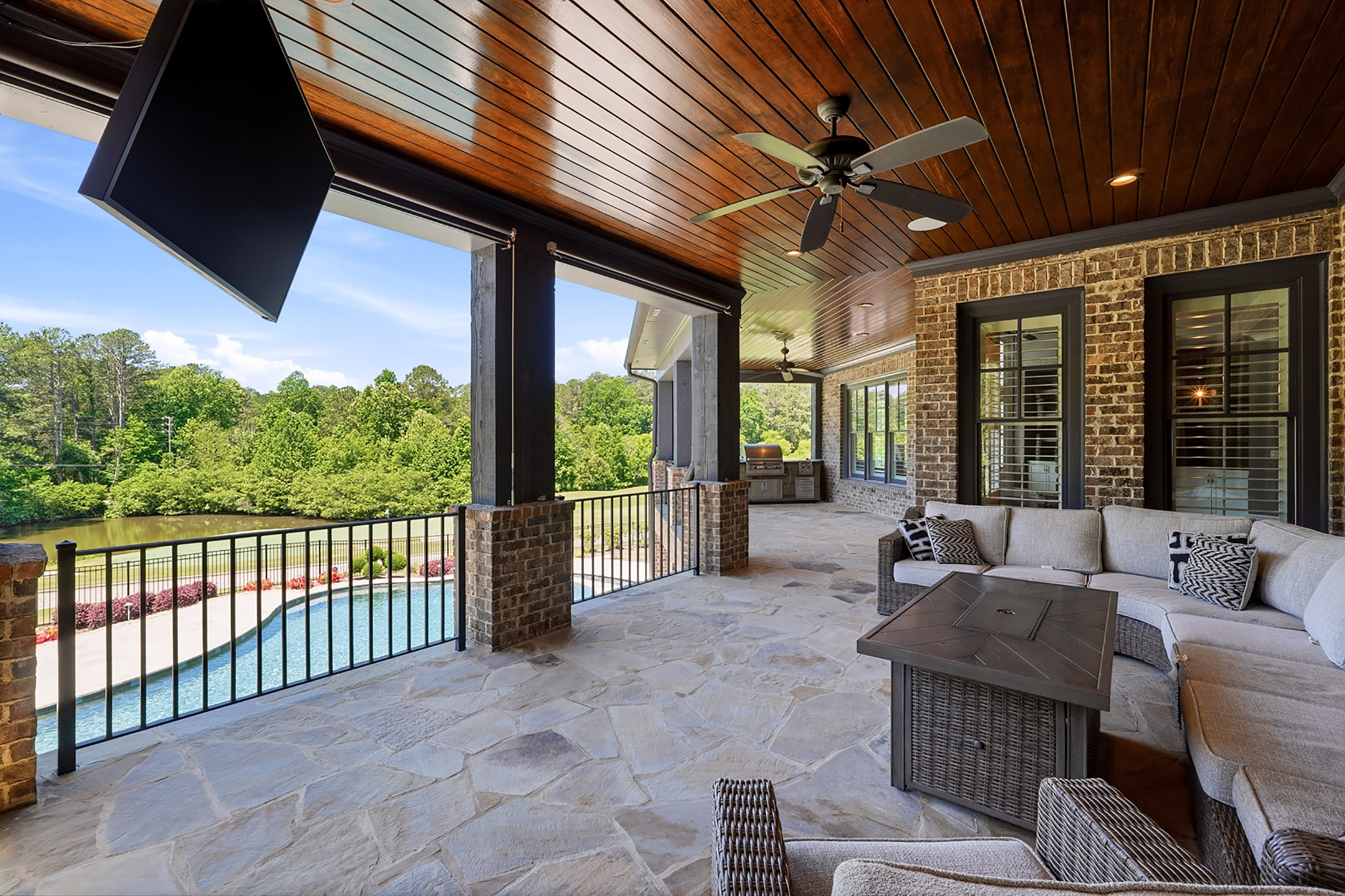  Extraordinary Estate in Prestigious Gated The Manor Golf and Country Club - 物件實景