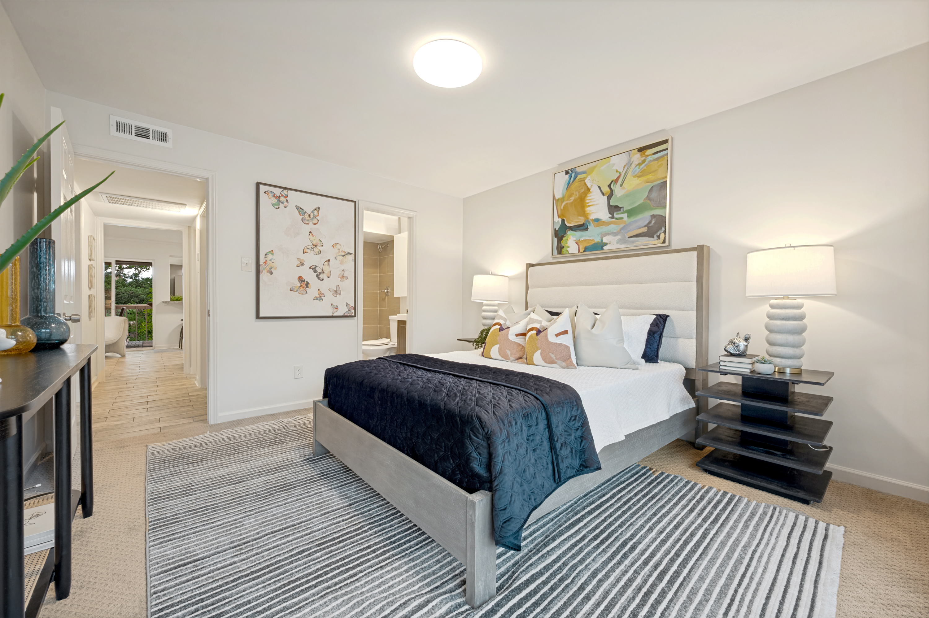  Fully Renovated. Pool Views. City Energy. - 物件實景