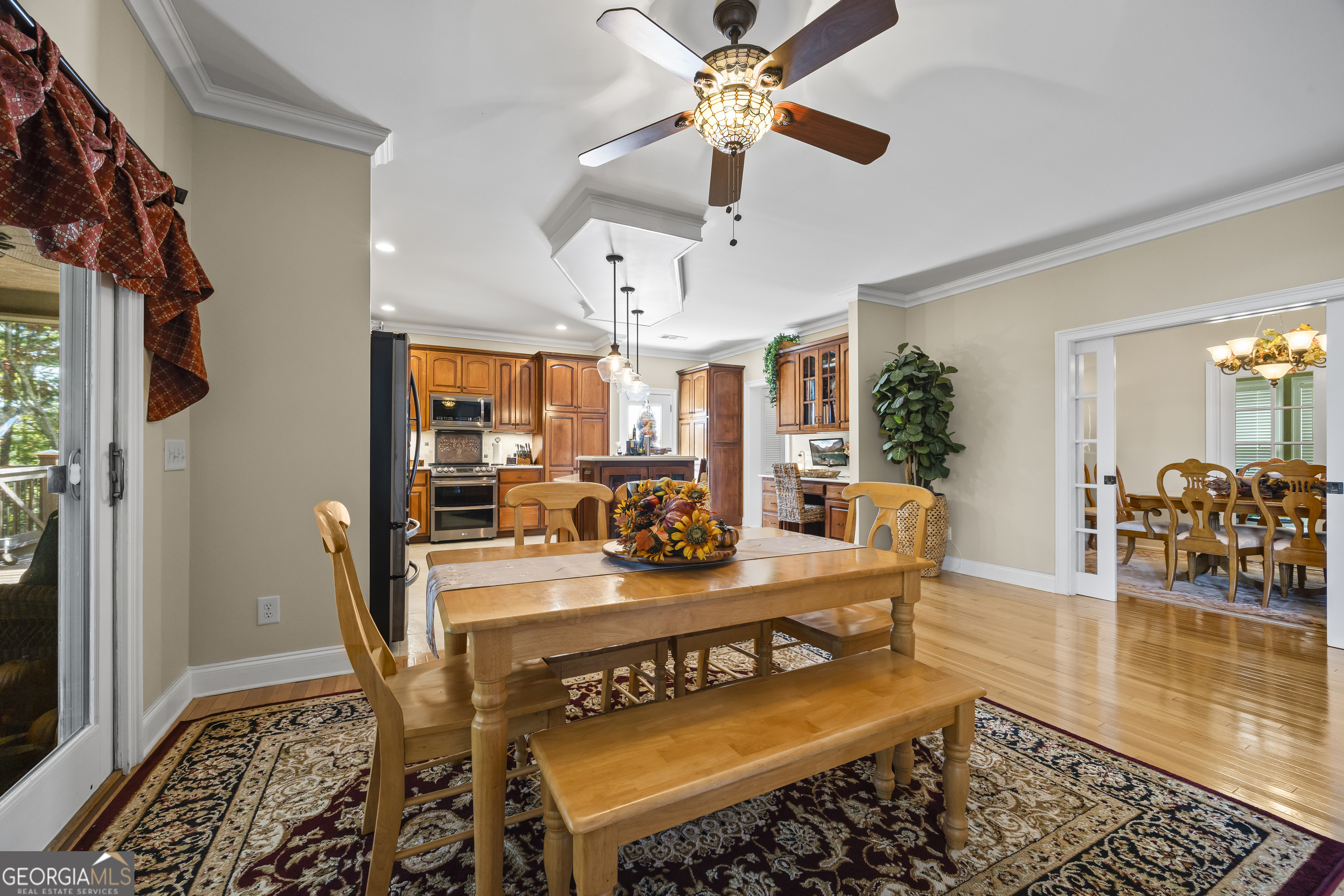 Helen, Georgia, 30545, United States, 3 Bedrooms Bedrooms, ,3 BathroomsBathrooms,Residential,For Sale,1983913