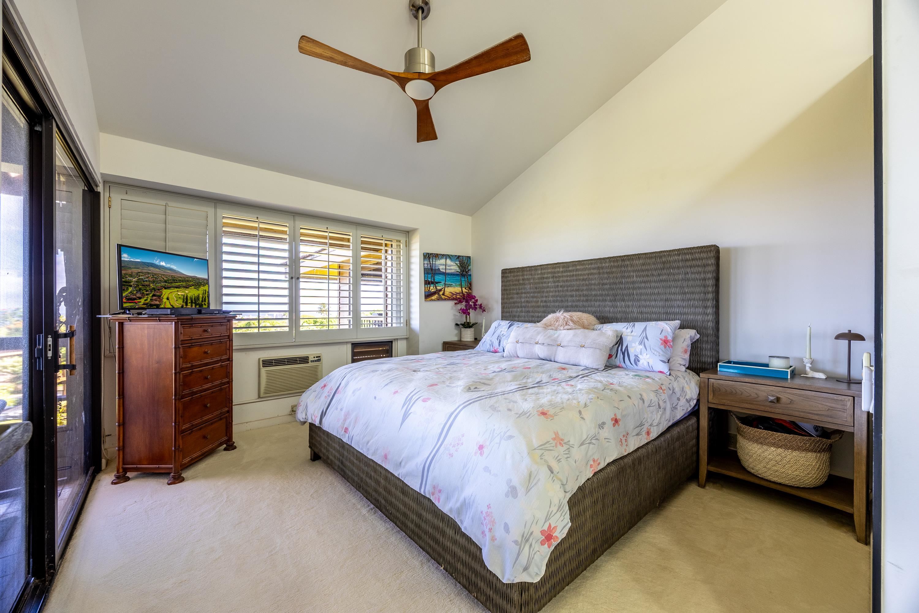 Lahaina, Hawaii, 96761, United States, 2 Bedrooms Bedrooms, ,2 BathroomsBathrooms,Residential,For Sale,1908273