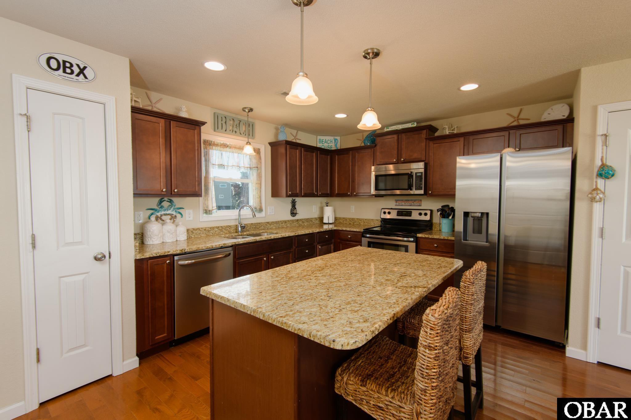 Kill Devil Hills, North Carolina, 27948, United States, 3 Bedrooms Bedrooms, ,3 BathroomsBathrooms,Residential,For Sale,1989385