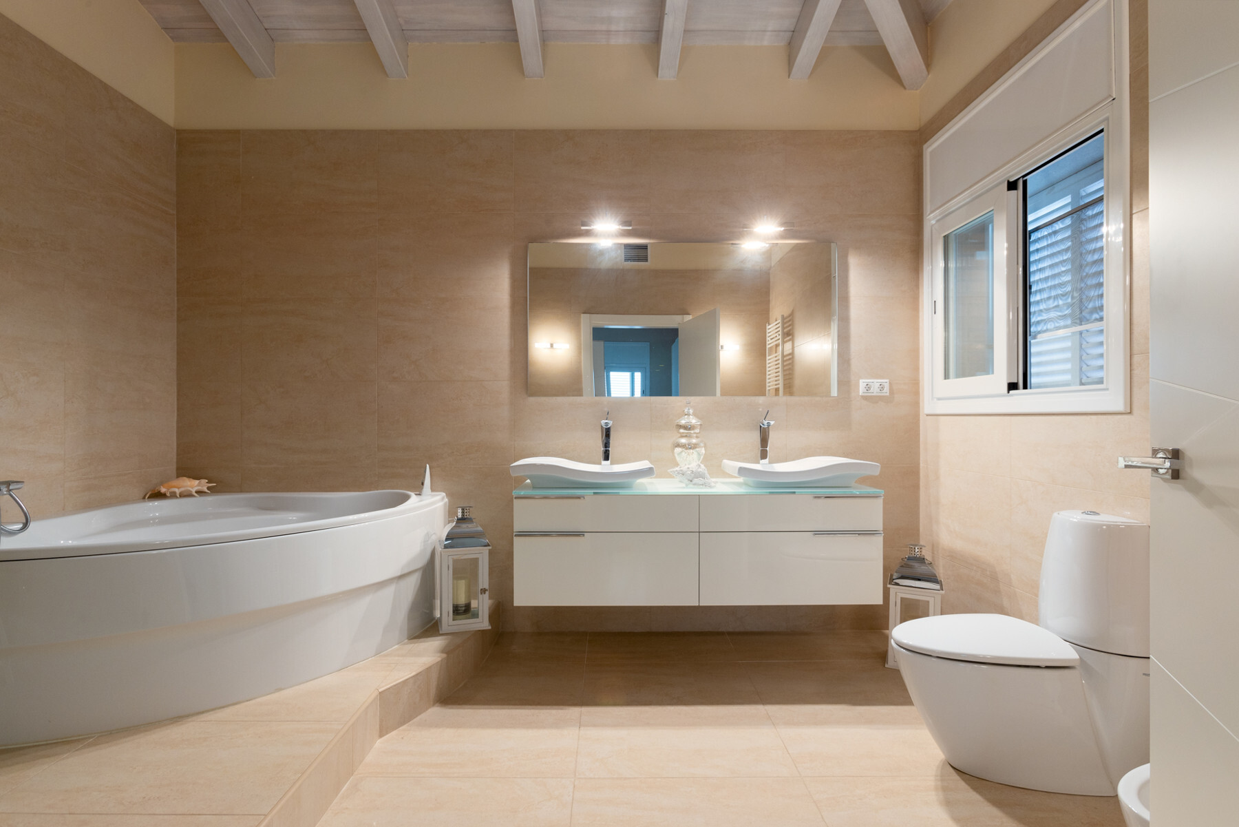  Great property in the most exclusive area of the coast of Barcelona - 物件實景