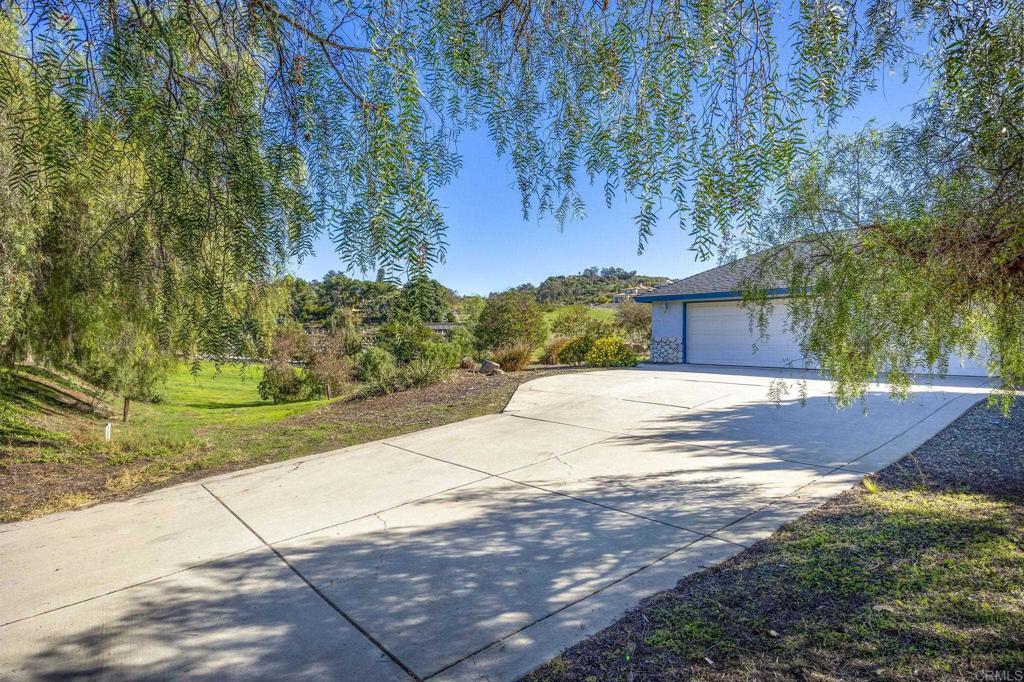 Fallbrook, California, 92028, United States, 3 Bedrooms Bedrooms, ,3 BathroomsBathrooms,Residential,For Sale,2005153
