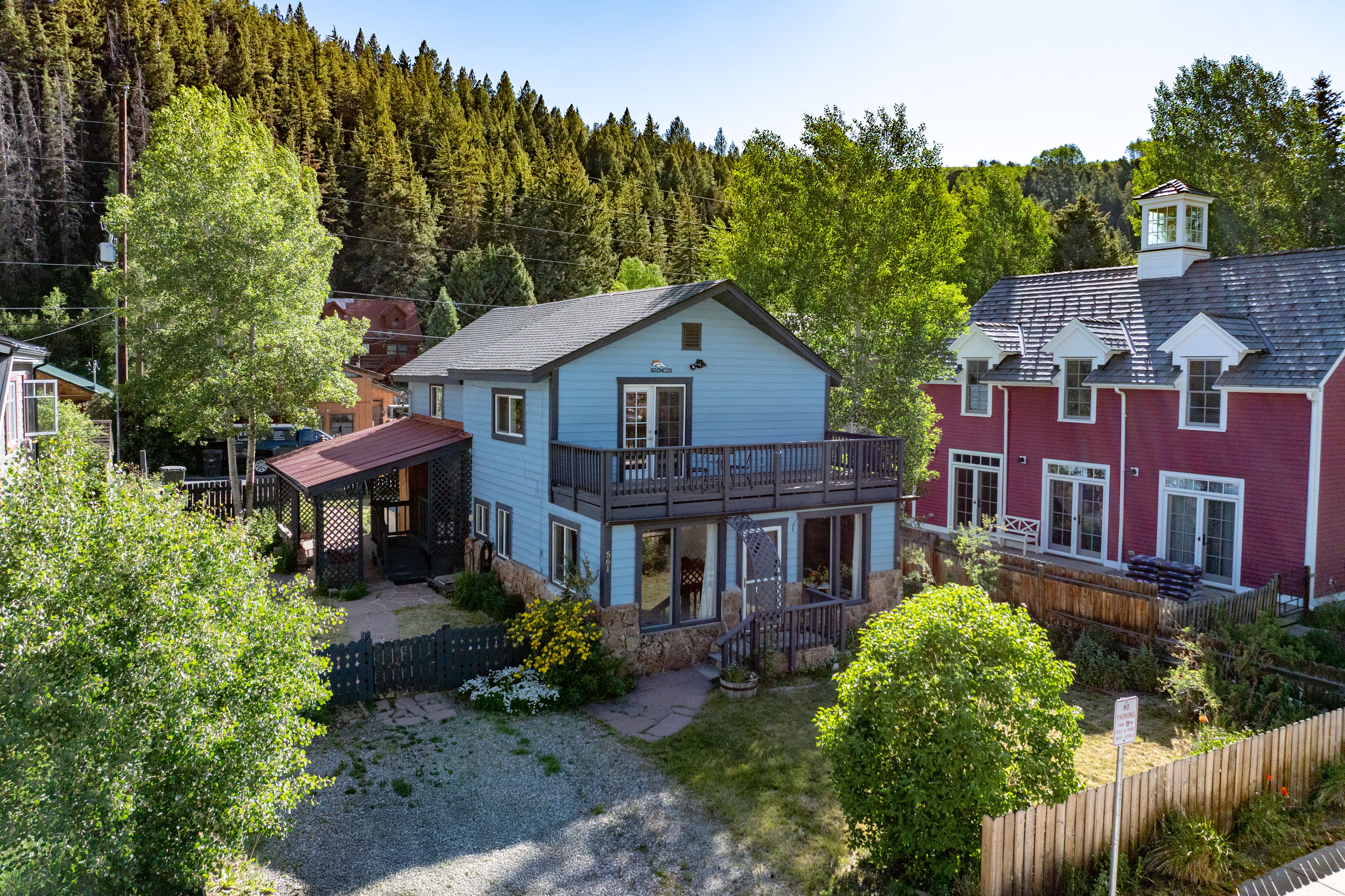  Authentic Character, and Immediate Access to the Outdoors - 物件實景
