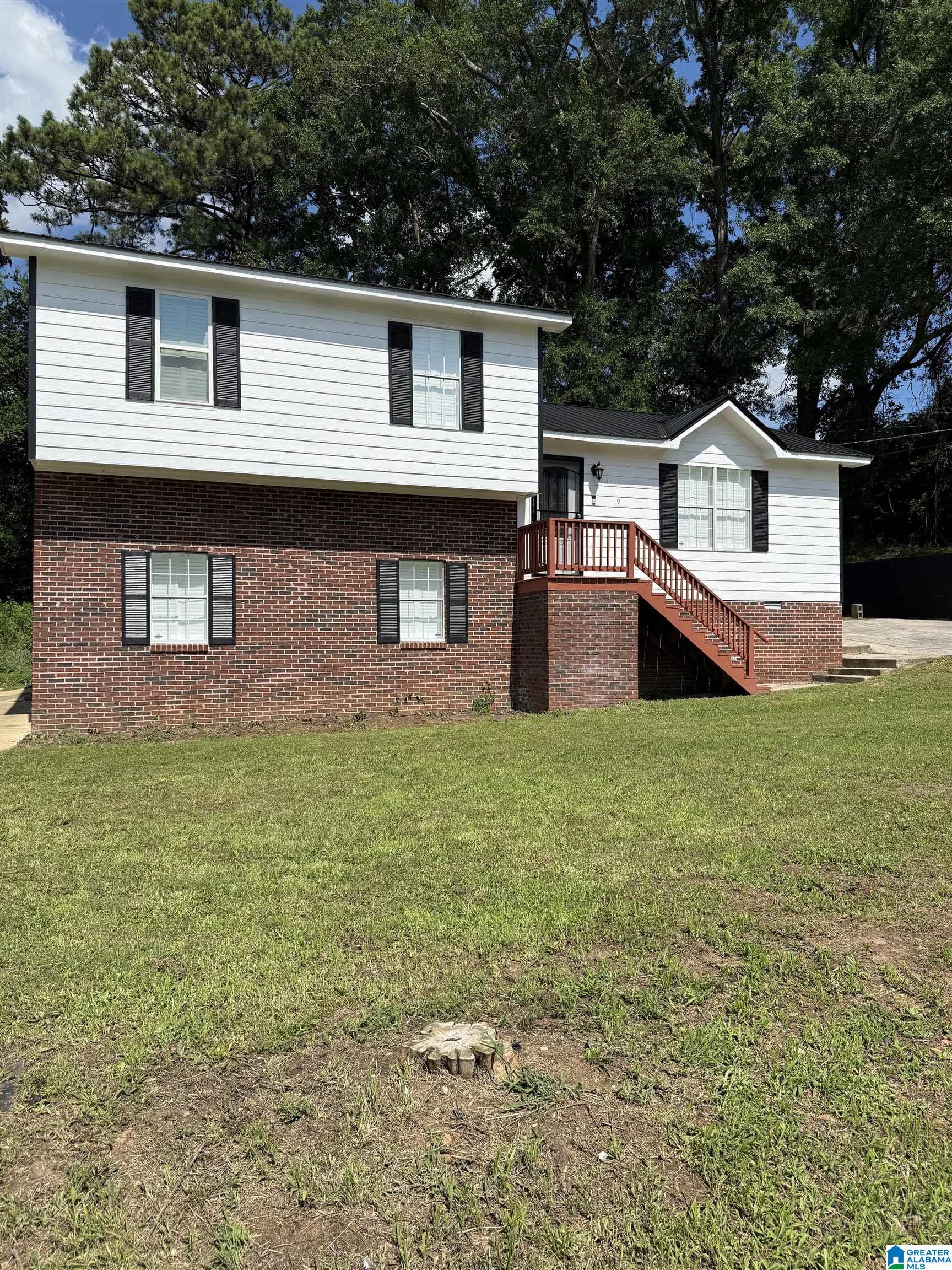 Grant Ave, Anniston, AL 36207