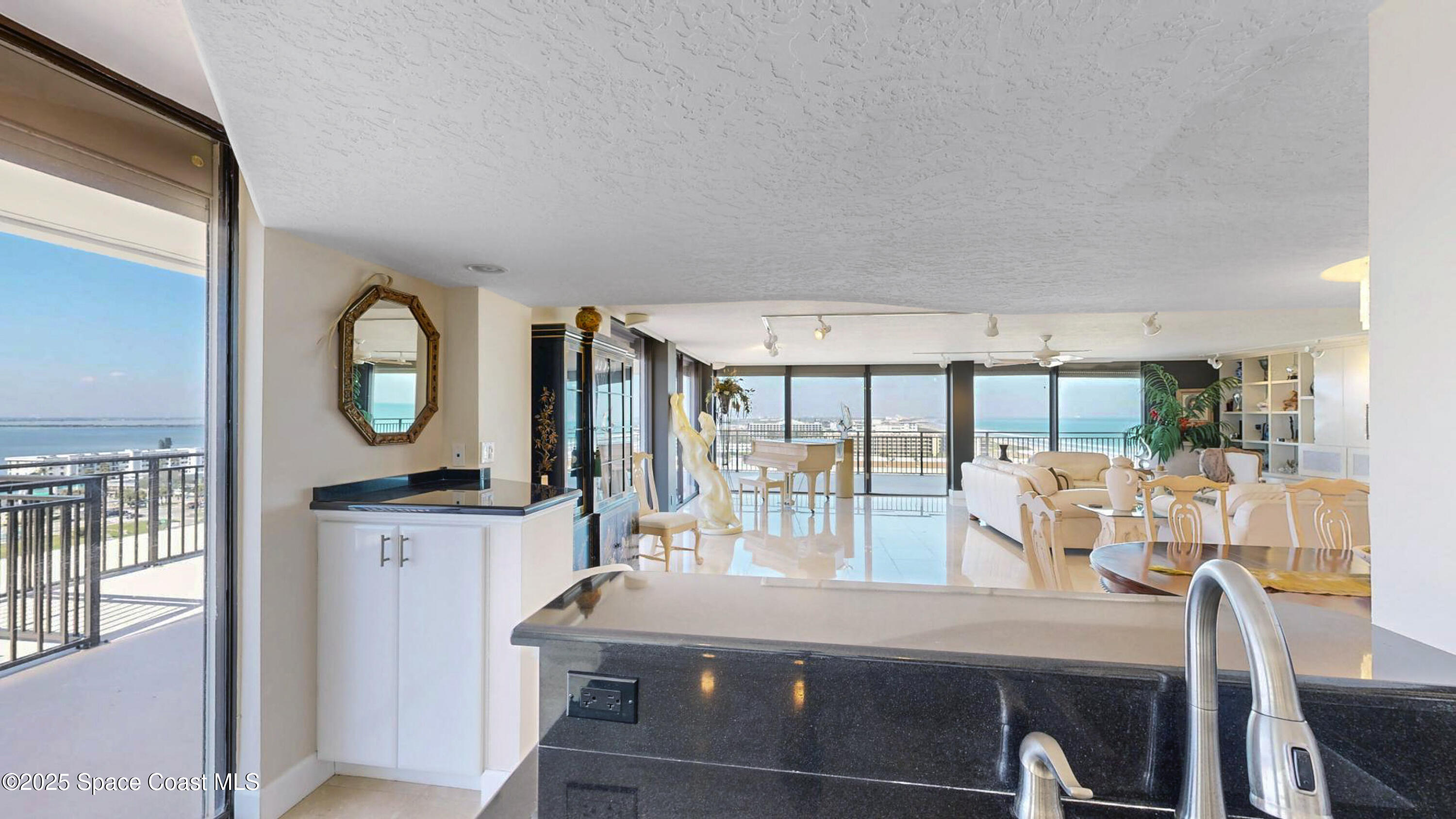 Cocoa Beach, Florida, 32931, United States, 2 Bedrooms Bedrooms, ,2 BathroomsBathrooms,Residential,For Sale,1991953