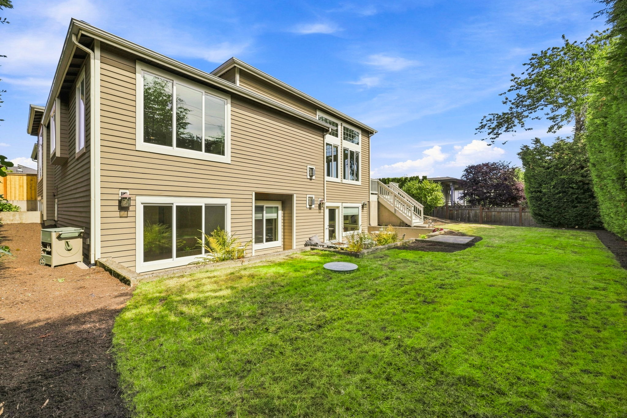  9671 Evergreen Drive, Bellevue, WA 98004 - 物件實景