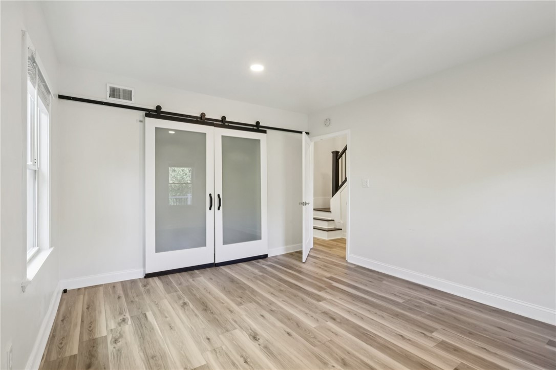 Mt Washington, Pennsylvania, 15211, United States, 5 Bedrooms Bedrooms, ,4 BathroomsBathrooms,Residential,For Sale,1956981