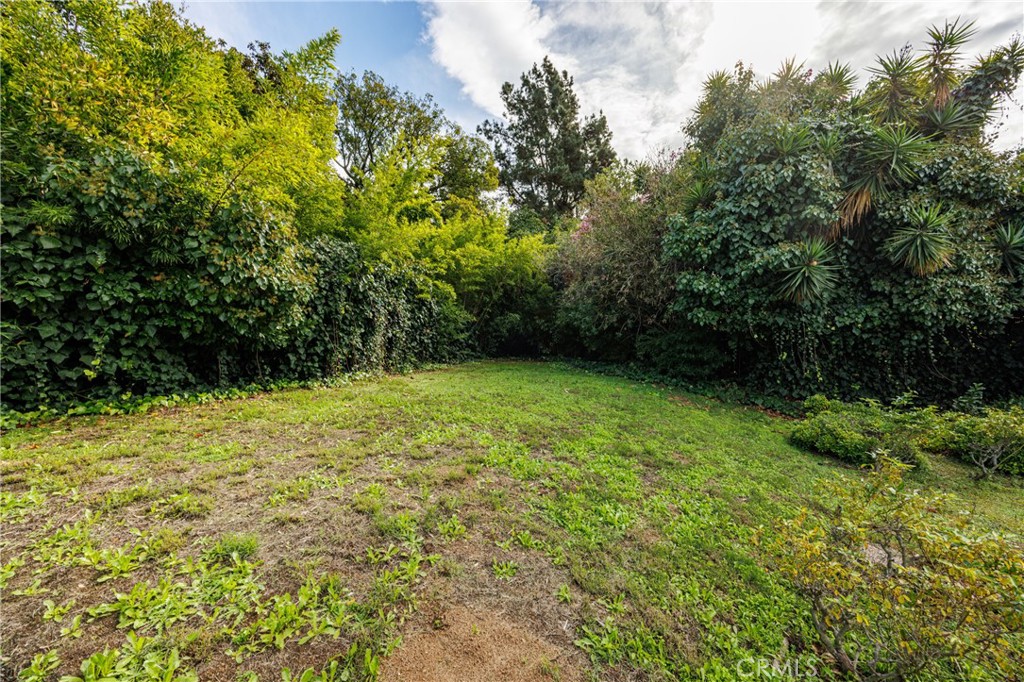 Beverly Hills, California, 90210, United States, 4 Bedrooms Bedrooms, ,5 BathroomsBathrooms,Residential,For Sale,2002159