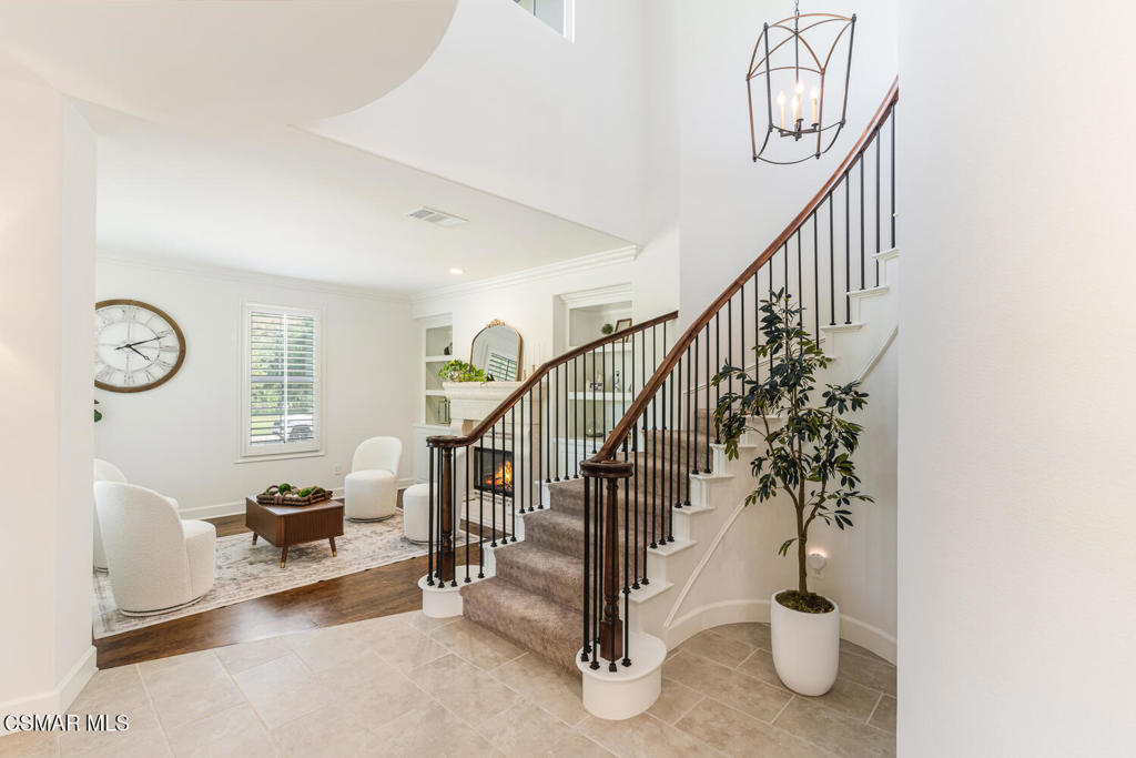 Simi Valley, California, 93065, United States, 4 Bedrooms Bedrooms, ,4 BathroomsBathrooms,Residential,For Sale,2007456