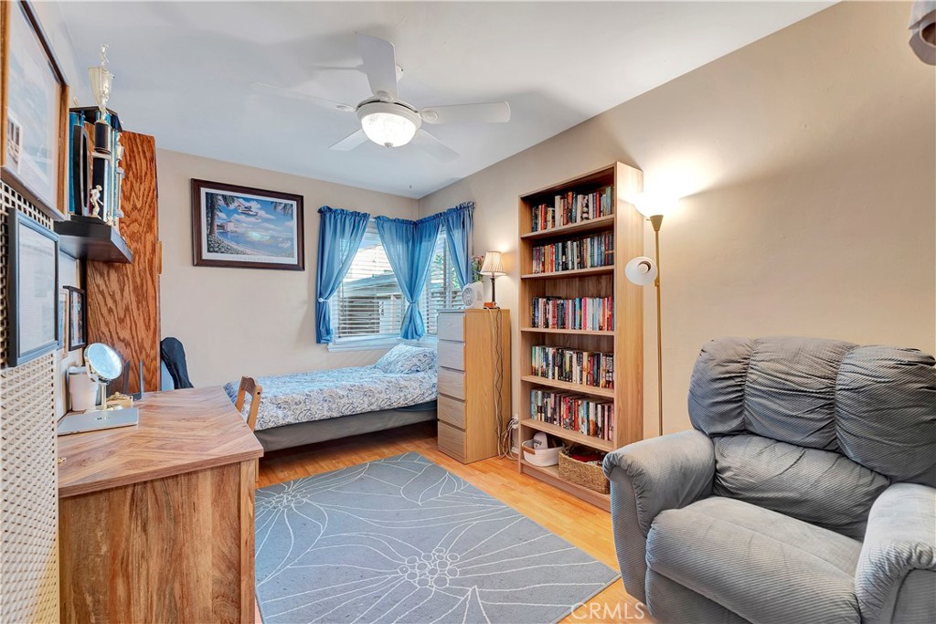 Seal Beach, California, 90740, United States, 4 Bedrooms Bedrooms, ,2 BathroomsBathrooms,Residential,For Sale,2001777