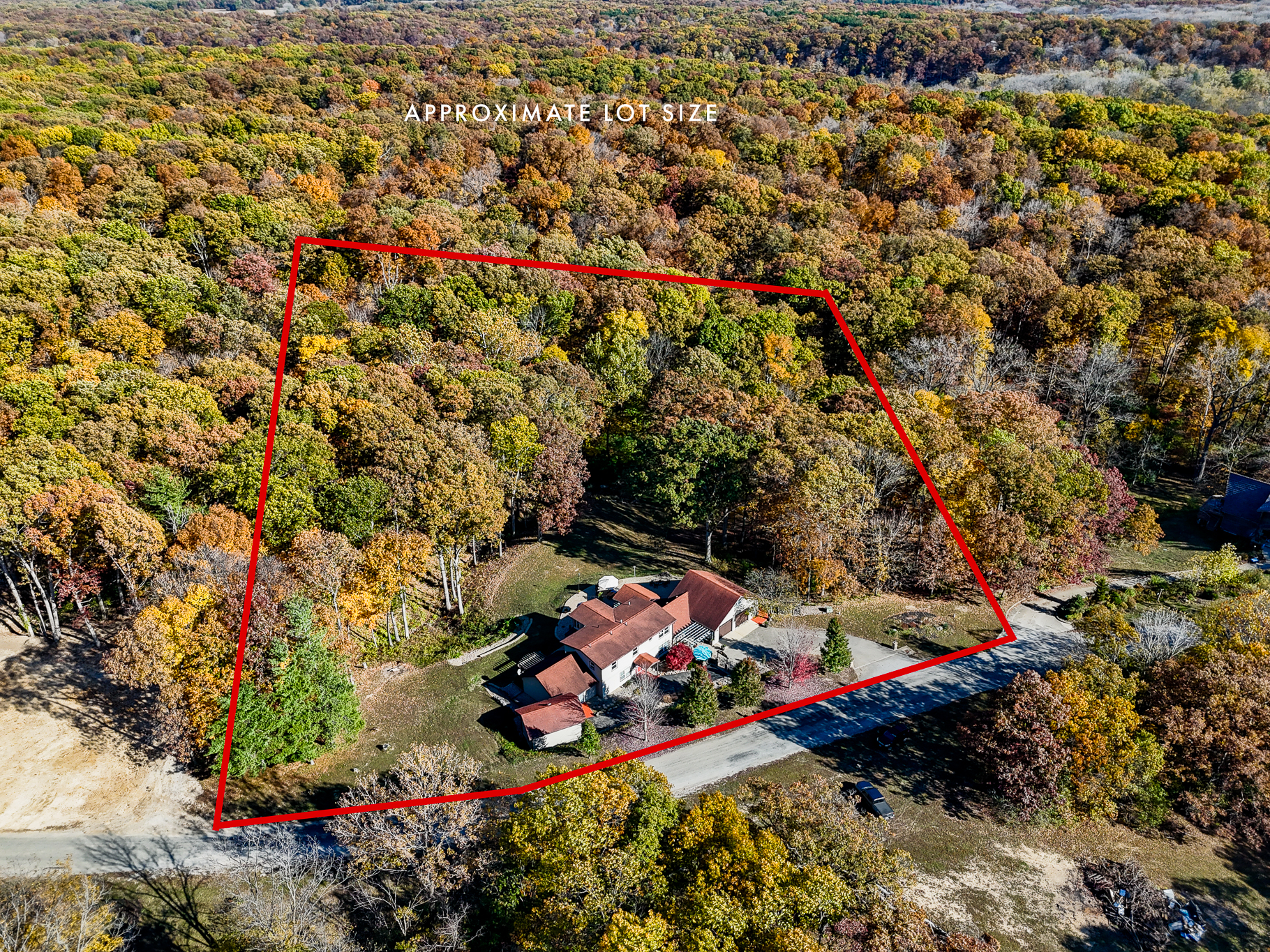 Charelston, Illinois, 61920, United States, 3 Bedrooms Bedrooms, ,3 BathroomsBathrooms,Residential,For Sale,1988576