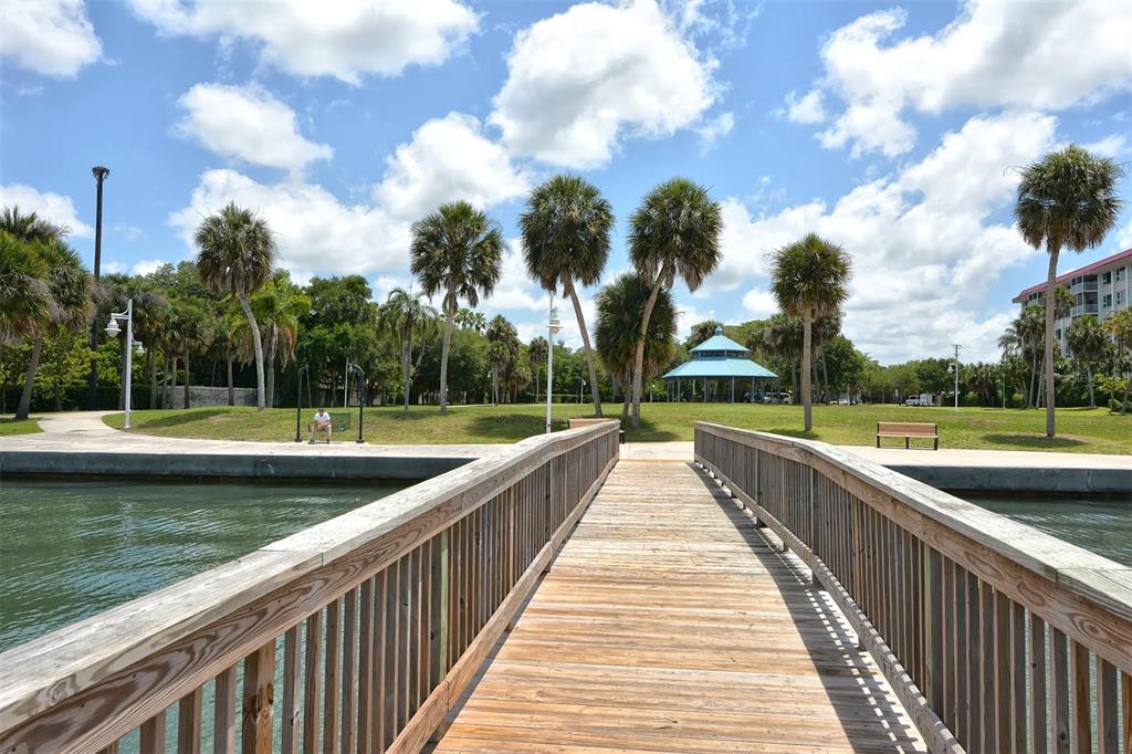 Sarasota, Florida, 34236, United States, 2 Bedrooms Bedrooms, ,2 BathroomsBathrooms,Residential,For Sale,1866330