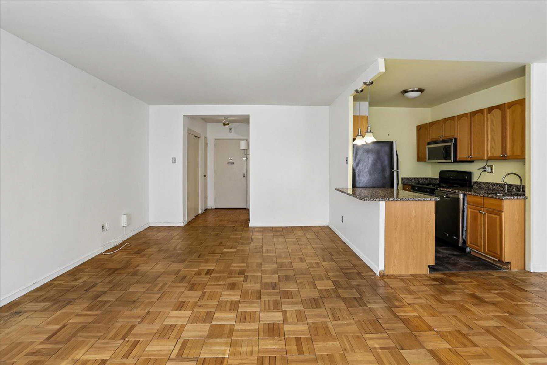  2475 Virginia NW, Washington, DC, 20037 - 物件實景
