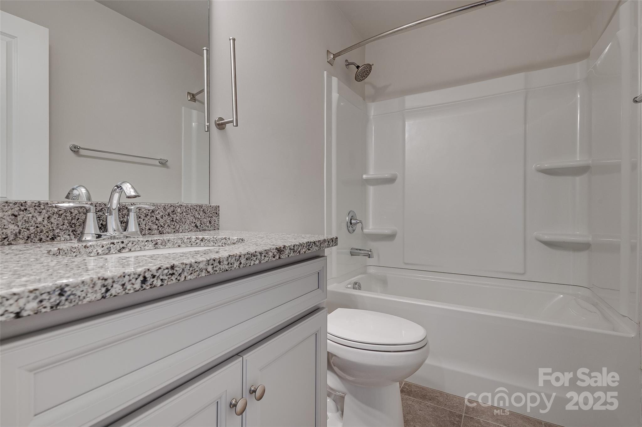 Charlotte, North Carolina, 28273, United States, 4 Bedrooms Bedrooms, ,3 BathroomsBathrooms,Residential,For Sale,1988941