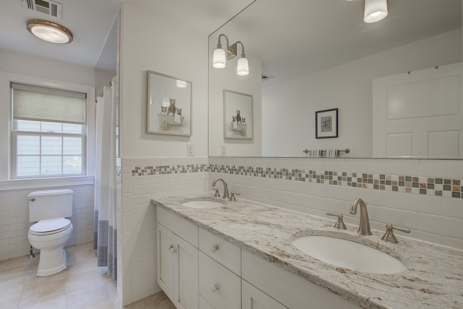  Beautifully designed home offers the perfect blend of comfort, style, - 物件實景