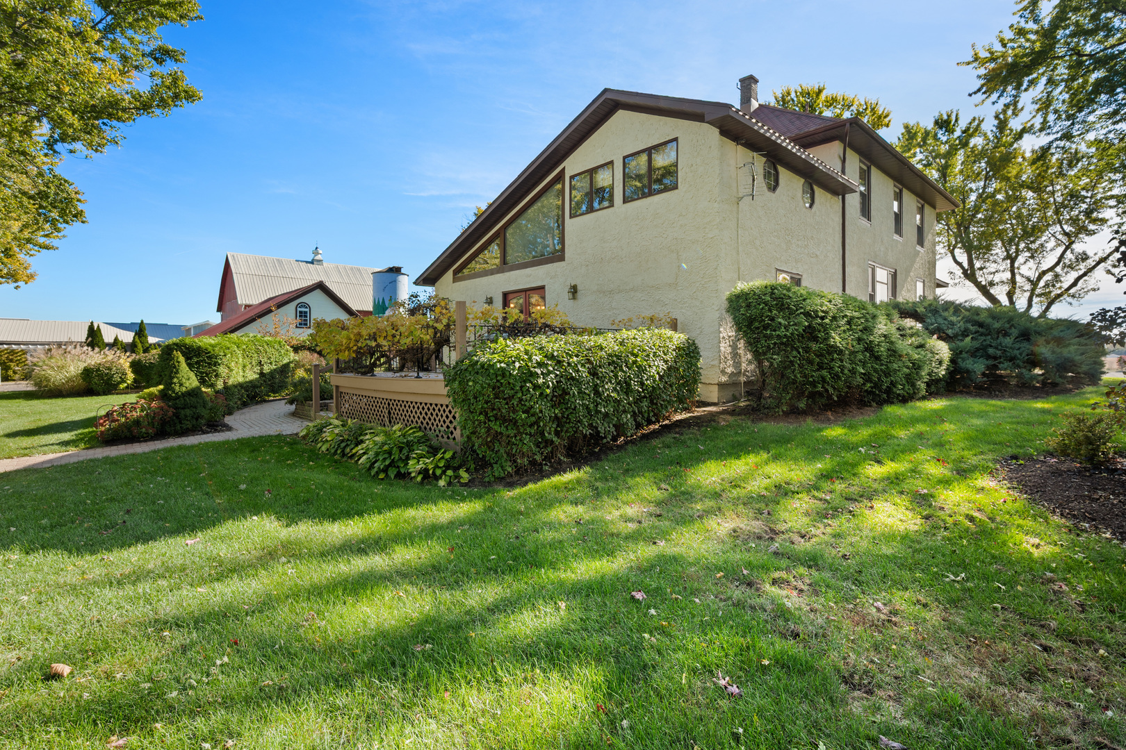 Sycamore, Illinois, 60178, United States, 4 Bedrooms Bedrooms, ,5 BathroomsBathrooms,Residential,For Sale,2001773