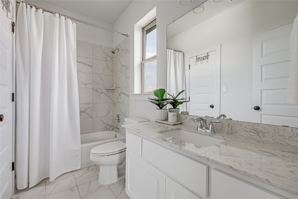 Jonestown, Texas, 78645, United States, 4 Bedrooms Bedrooms, ,5 BathroomsBathrooms,Residential,For Sale,1793666