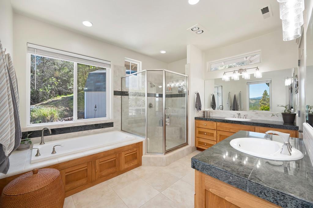 Placerville, California, 95667, United States, 4 Bedrooms Bedrooms, ,3 BathroomsBathrooms,Residential,For Sale,1872985