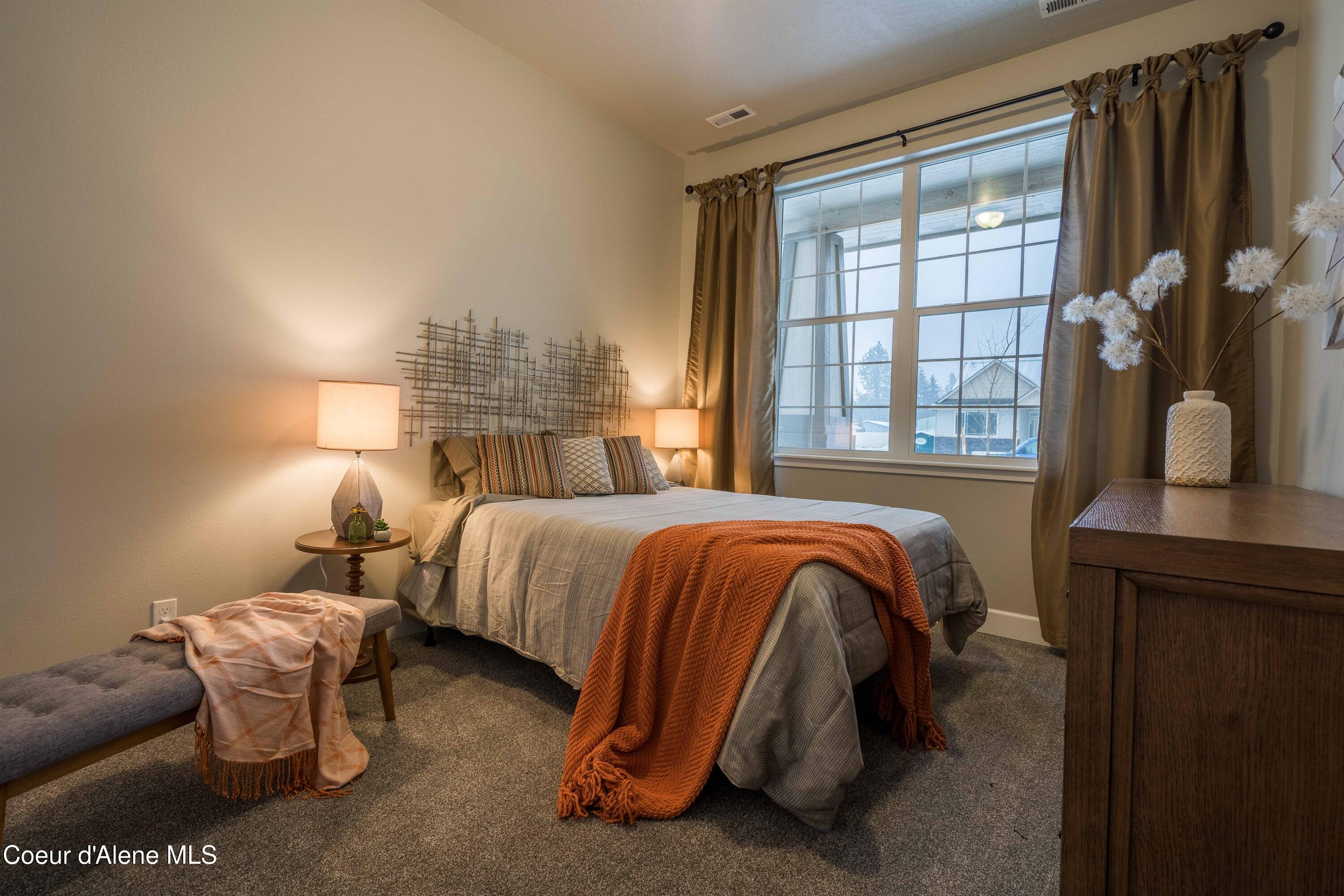 Rathdrum, Idaho, 83858, United States, 3 Bedrooms Bedrooms, ,Residential,For Sale,1960535