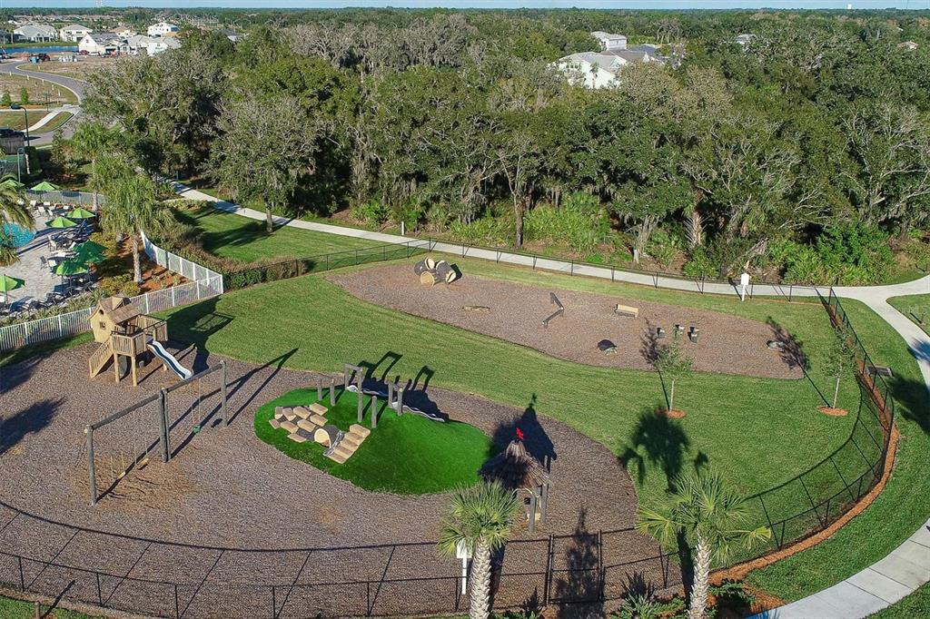 Bradenton, Florida, 34211, United States, 5 Bedrooms Bedrooms, ,4 BathroomsBathrooms,Residential,For Sale,2001693