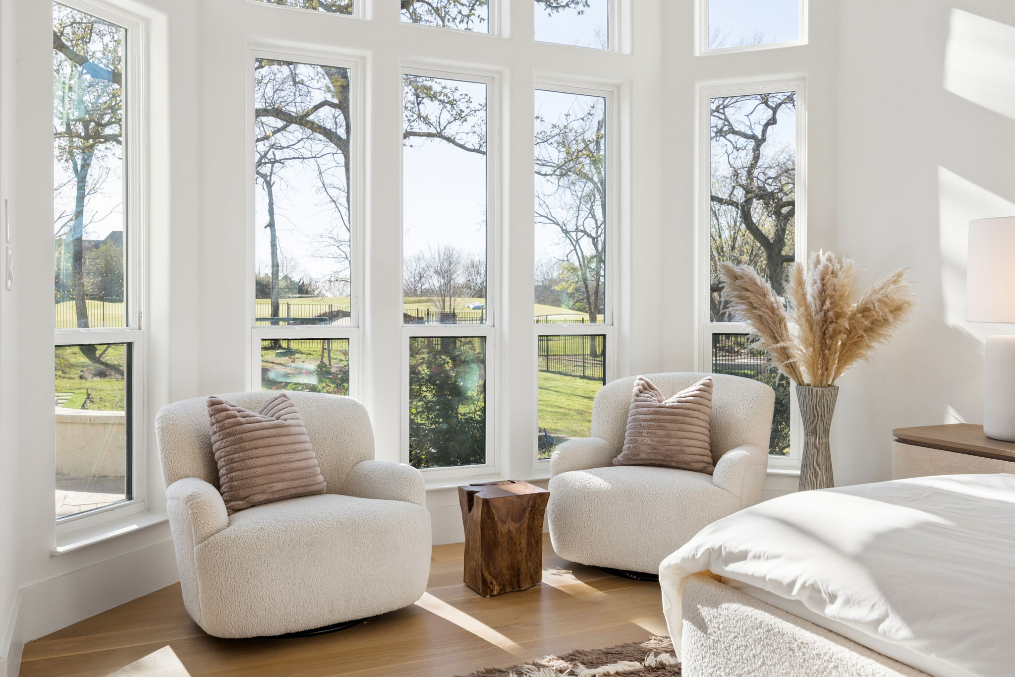  6001 Pine Valley Drive - 物件實景