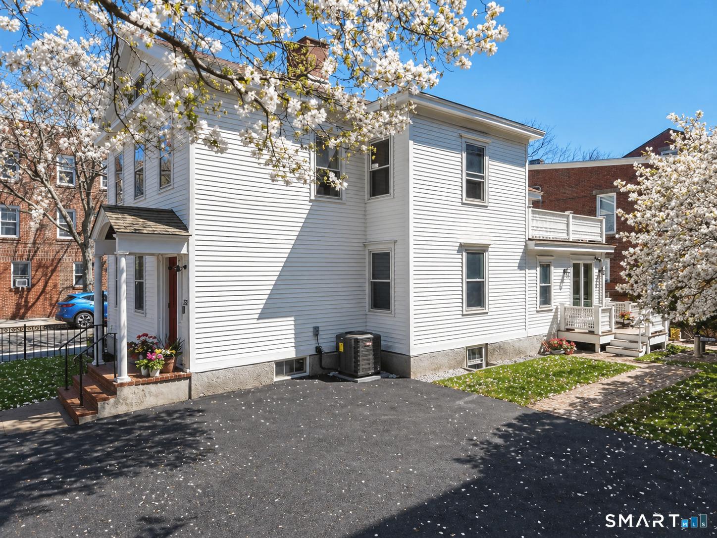 322, Connecticut, 06511, United States, 4 Bedrooms Bedrooms, ,3 BathroomsBathrooms,Residential,For Sale,2040679