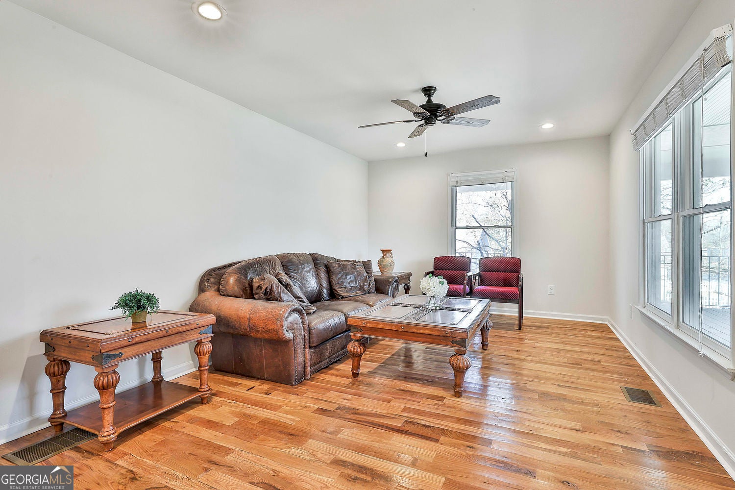 Atlanta, Georgia, 30314, United States, 5 Bedrooms Bedrooms, ,4 BathroomsBathrooms,Residential,For Sale,2006561