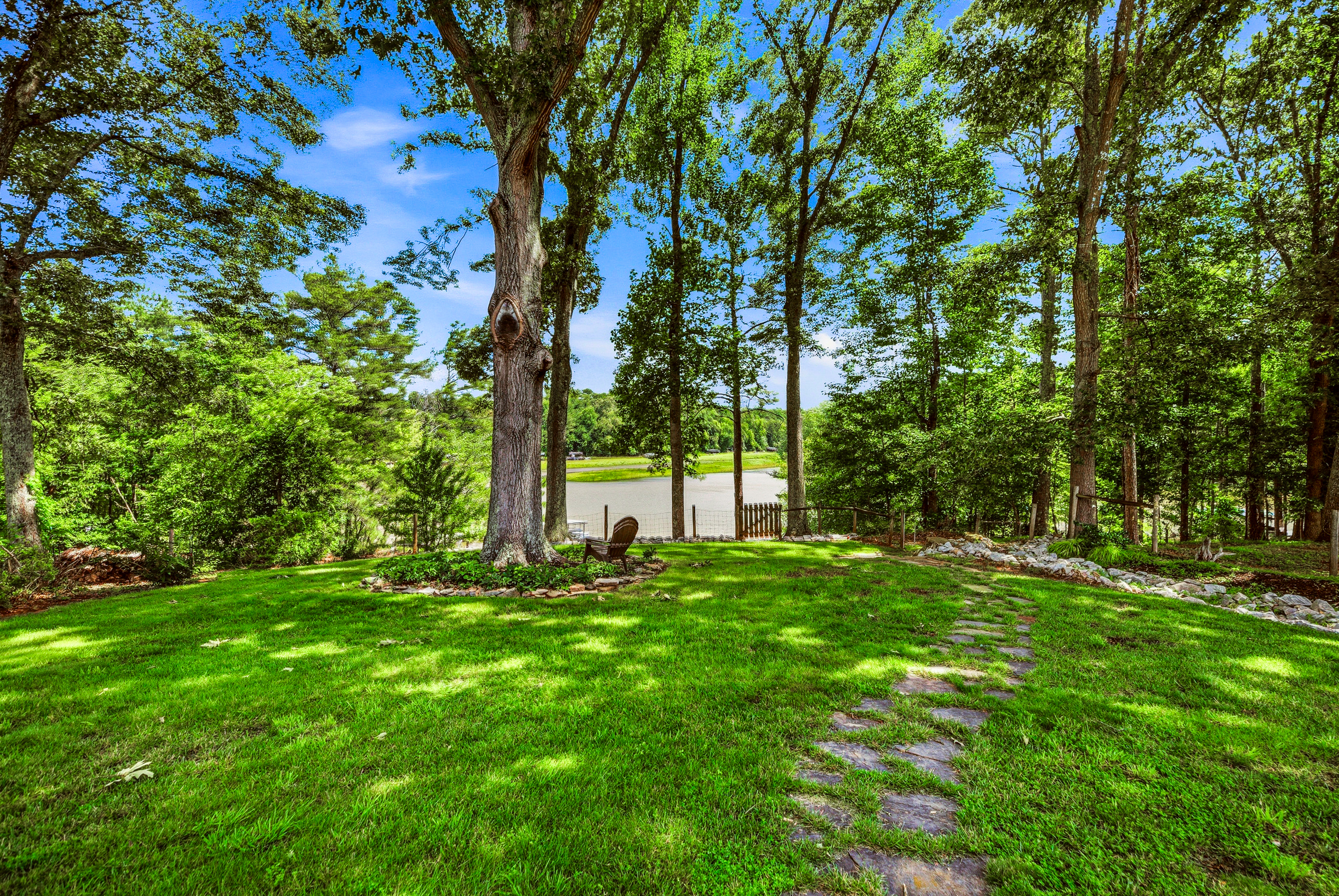  Private Lake Lanier Retreat - 物件實景