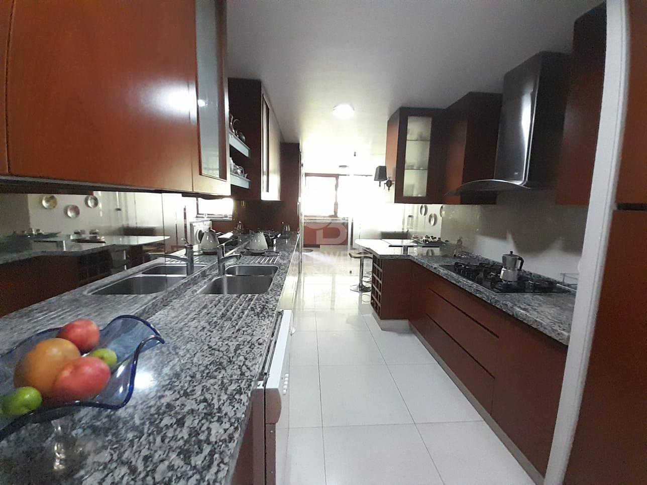 Vitacura, Chile, 3 Bedrooms Bedrooms, ,3 BathroomsBathrooms,Residential,For Sale,1752346