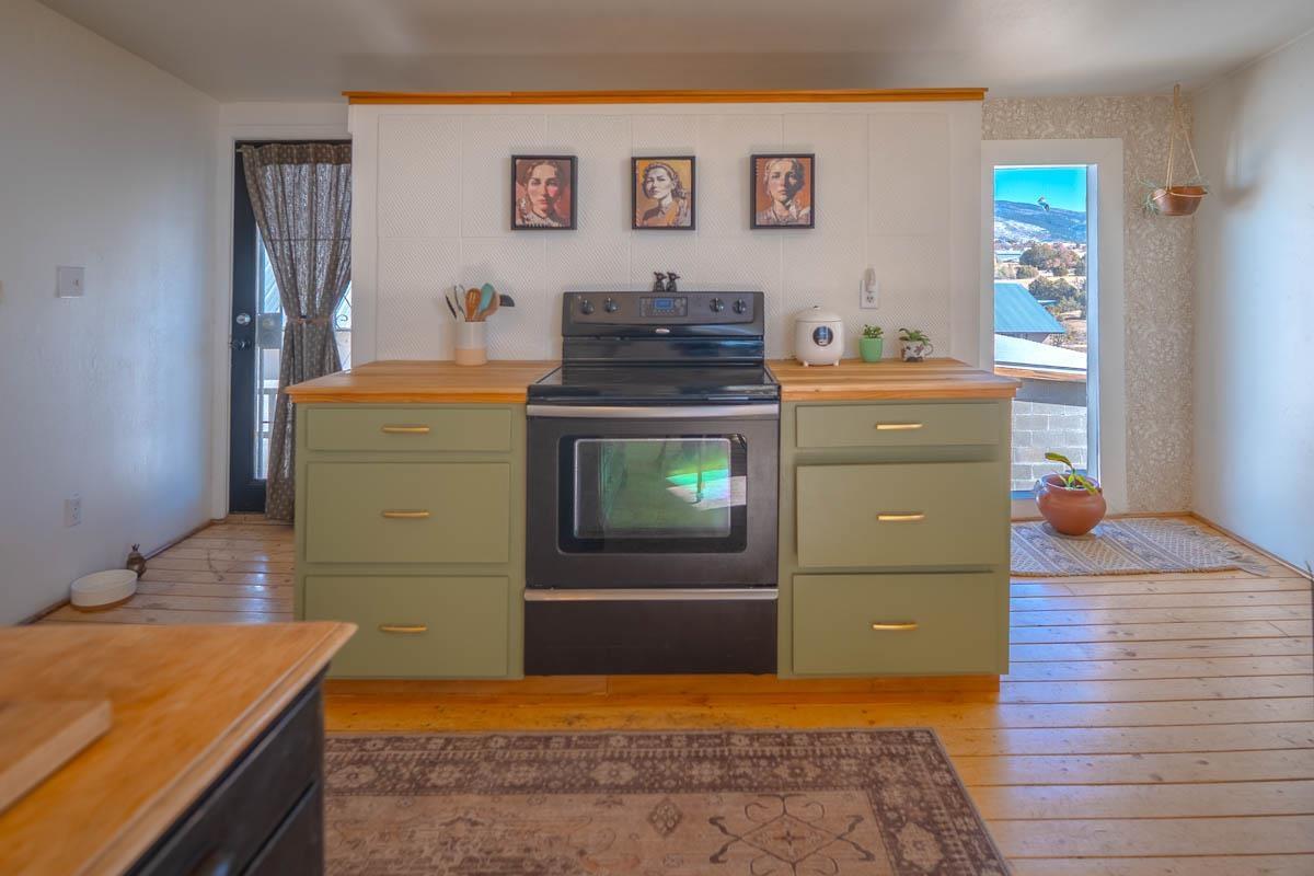 Truchas, New Mexico, 87578, United States, 3 Bedrooms Bedrooms, ,4 BathroomsBathrooms,Residential,For Sale,1739296