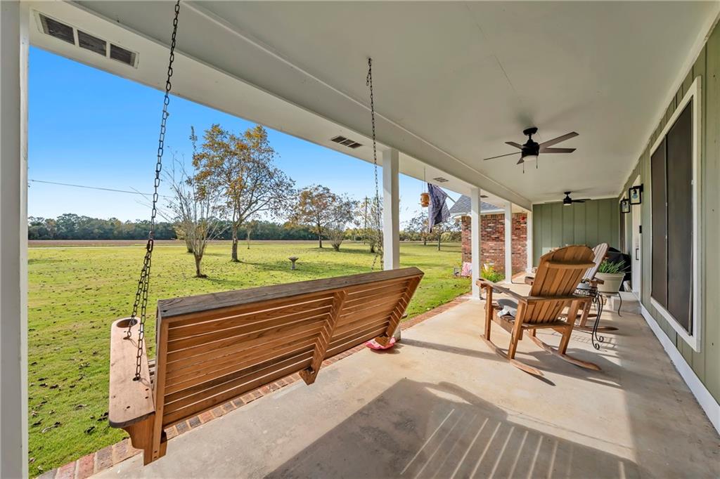 Grand Bay, Alabama, 36541, United States, 5 Bedrooms Bedrooms, ,3 BathroomsBathrooms,Residential,For Sale,2000990