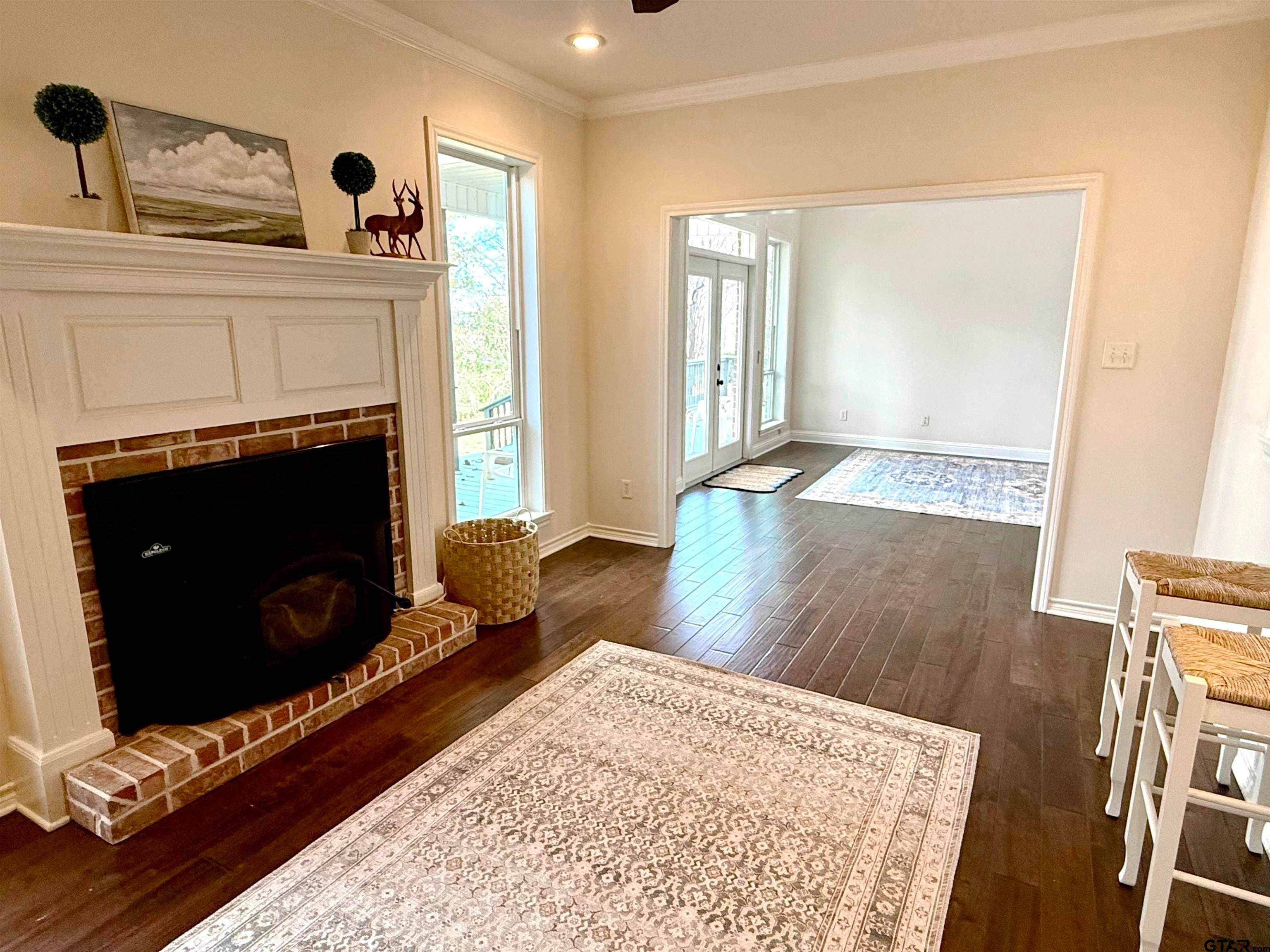 Pittsburg, Texas, 75686, United States, 4 Bedrooms Bedrooms, ,3 BathroomsBathrooms,Residential,For Sale,2001742