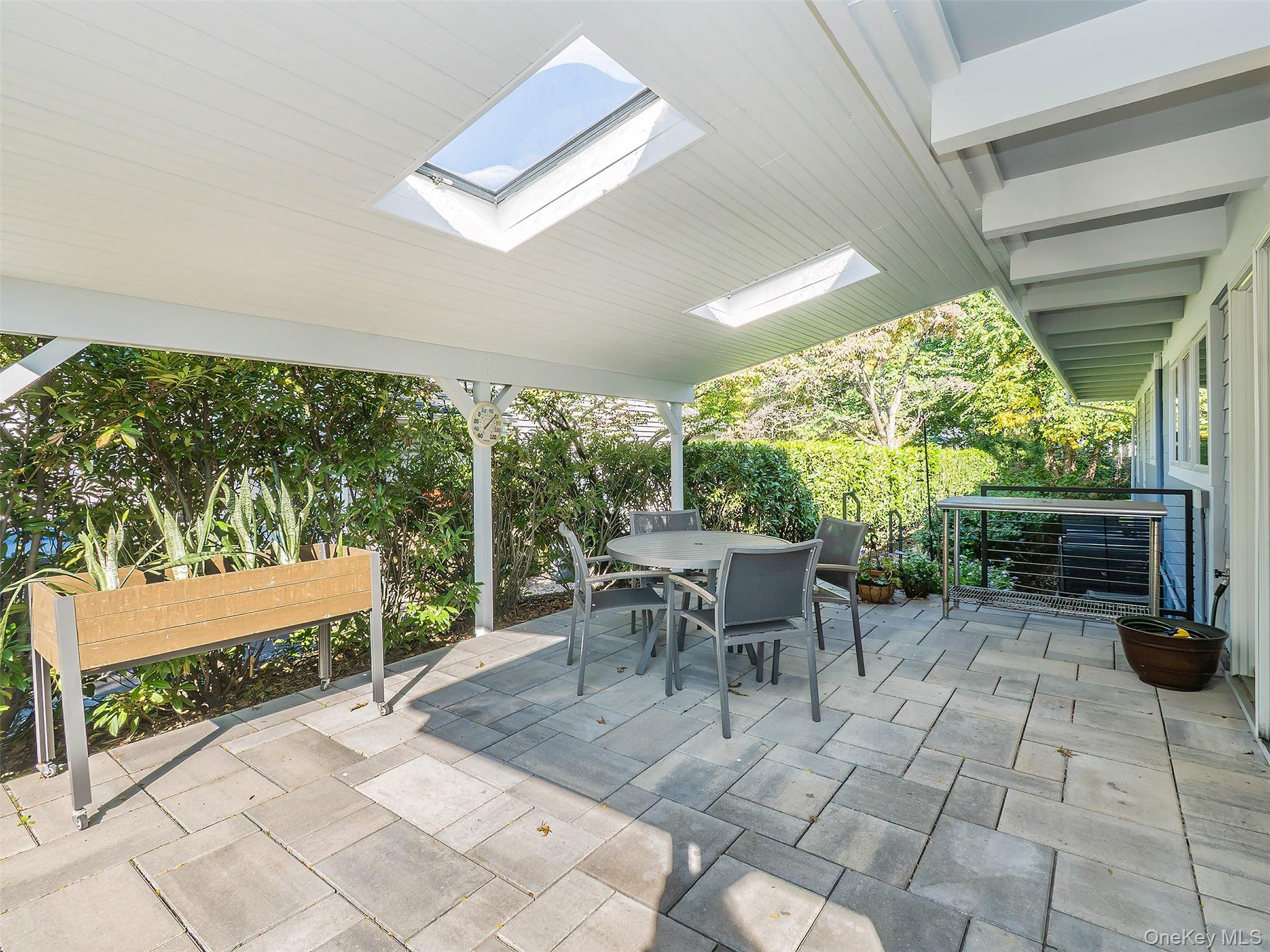  14 Highland Place, Sea Cliff, NY, 11579 - 物件實景