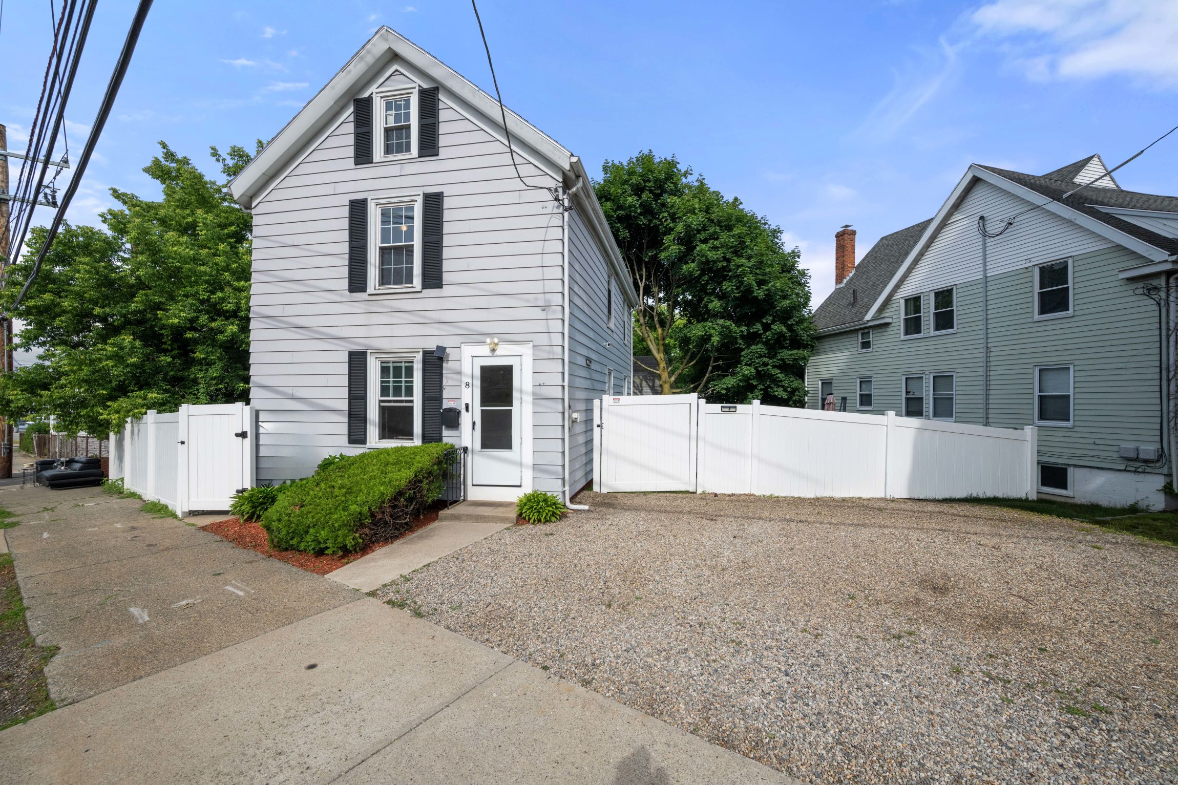  8 Pulaski Street, Peabody, MA, 01960 - 物件實景